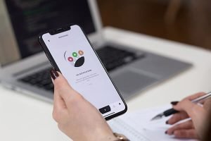 Mashhor Hub: The First Platform of Its Kind in Kuwait for Booking and Requesting Celebrity Promotions